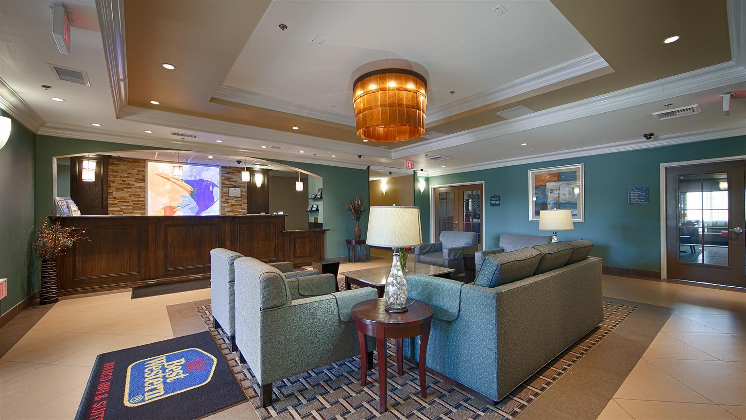 Best Western Plus Wasco Inn & Suites Exterior photo